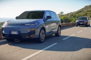 Dans la galaxie Stellantis, le constructeur chinois Leapmotor ouvre les commandes françaises de son SUV B10 avec prolongateur d’autonomie